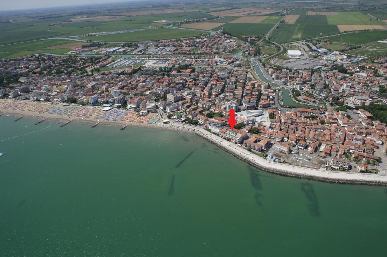 Penthouse Attico Mara Caorle Exterior foto