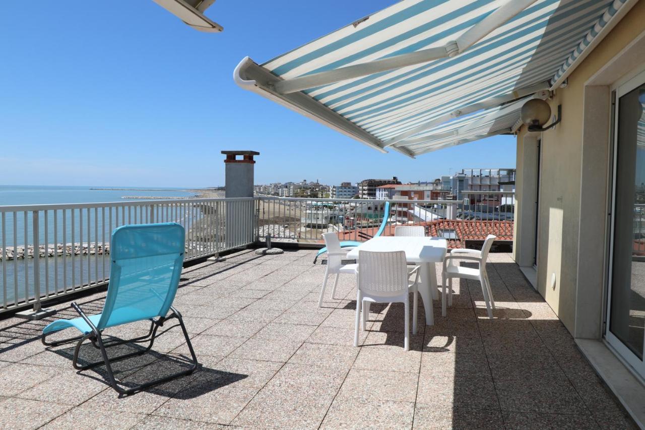 Penthouse Attico Mara Caorle Exterior foto