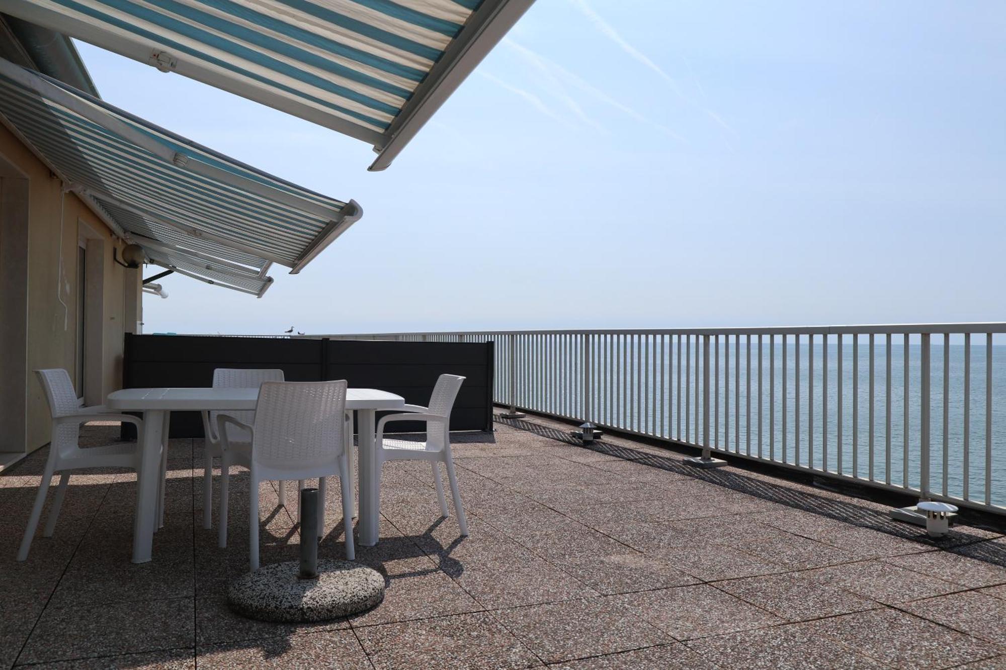 Penthouse Attico Mara Caorle Exterior foto