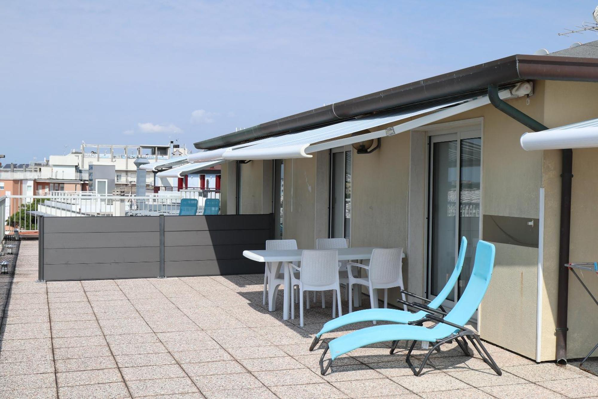 Penthouse Attico Mara Caorle Exterior foto
